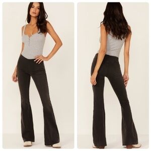 We The Free Penny Pull-On Black Flare Jeans Pants Retro 70’s Boho New Stretch